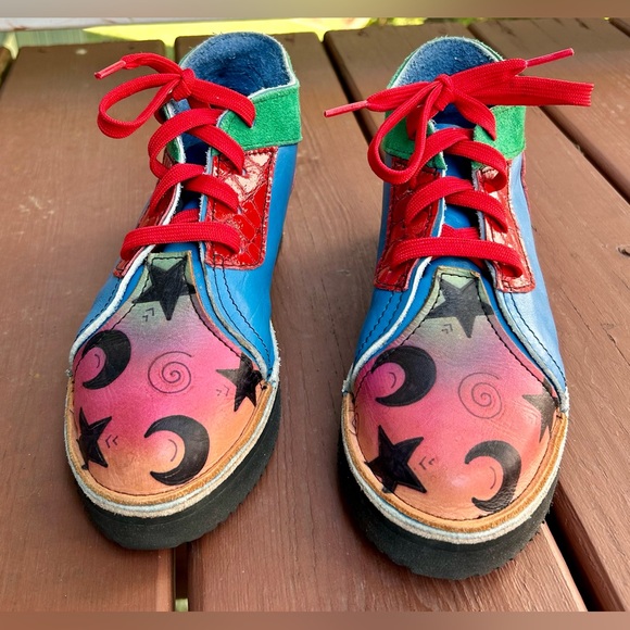 Handmade leather women’s booties. - Picture 10 of 11